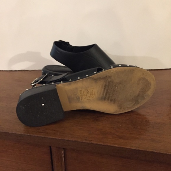 ⚡️2 for $20⚡️Truffle Black Sling Back Sandals - Picture 5 of 6